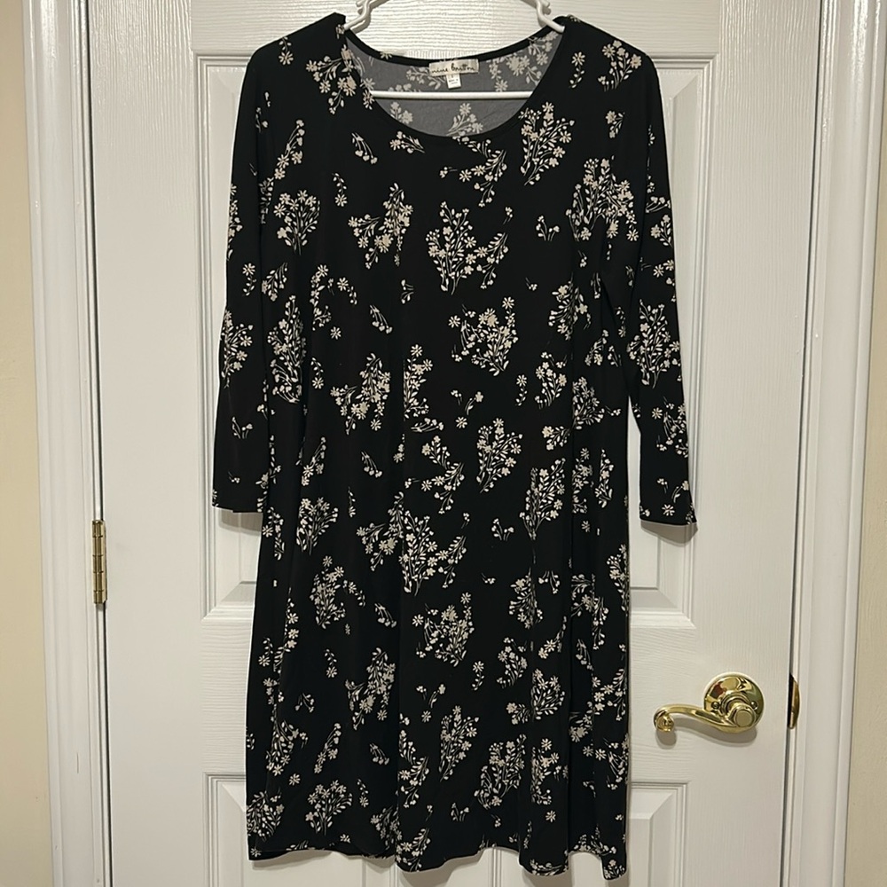 Nine Britton Quarter Sleeve Floral Dress